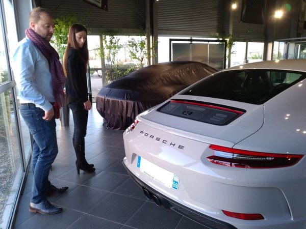 carrosserie eeckhout livraison porsche gt3 touring 2018 02 21 09 22 01