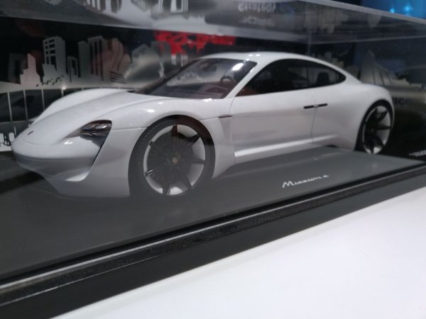 carrosserie eeckhout livraison porsche gt3 touring 2018 02 20 19 48 32